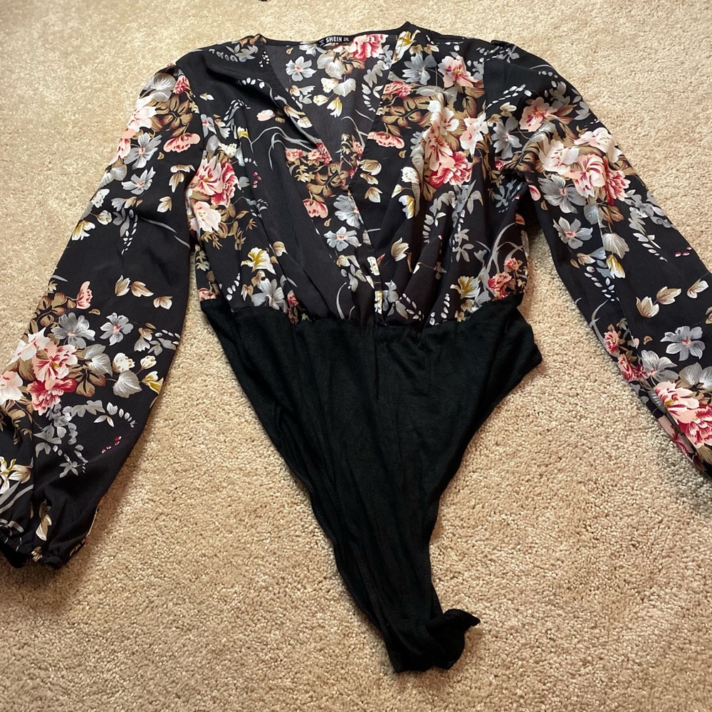 SHEIN Floral Bodysuit